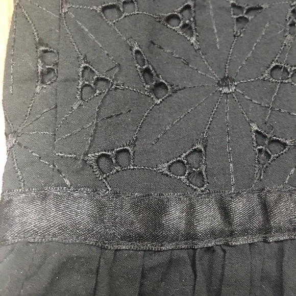 NEW 100% Cotton Black Eyelet Ribbon Detail Dress S - Picture 7 of 7